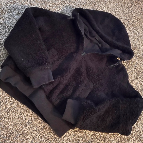 lululemon athletica Black Teddy Jacket 1/2 style - Picture 2 of 2
